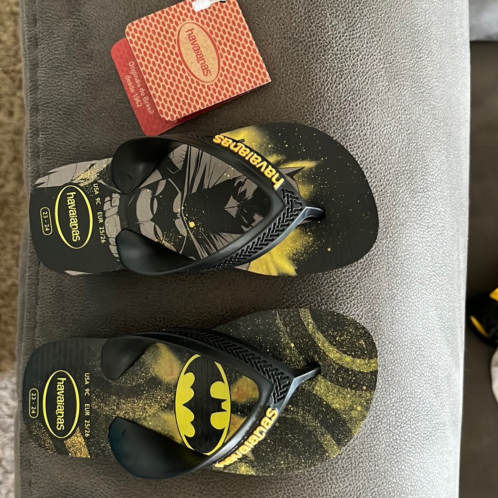 Batman flip flops from Havaianqs in Las Vegas